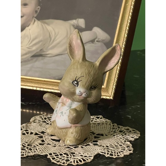 Vintage Brown Bunny wearing a Vest Brown Easter Bunny in Bow Tie - Picture 2 of 8